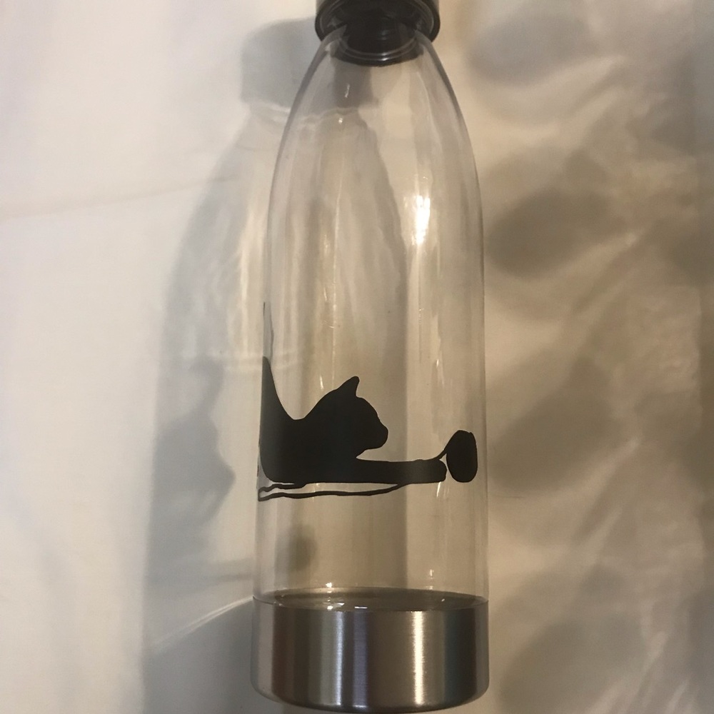 Custom water bottles - Picture 3 of 9